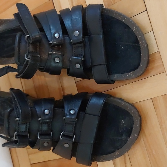 Teva Gabrillo Gladiator wedges leather sandals size 5.5 - Picture 2 of 8